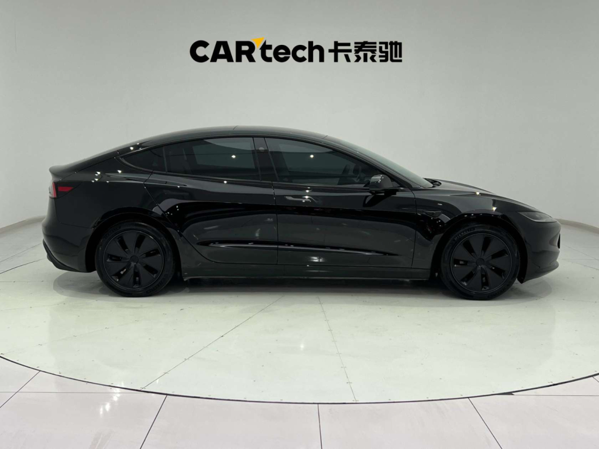 特斯拉 Model 3  2023款 煥新版 后輪驅(qū)動圖片