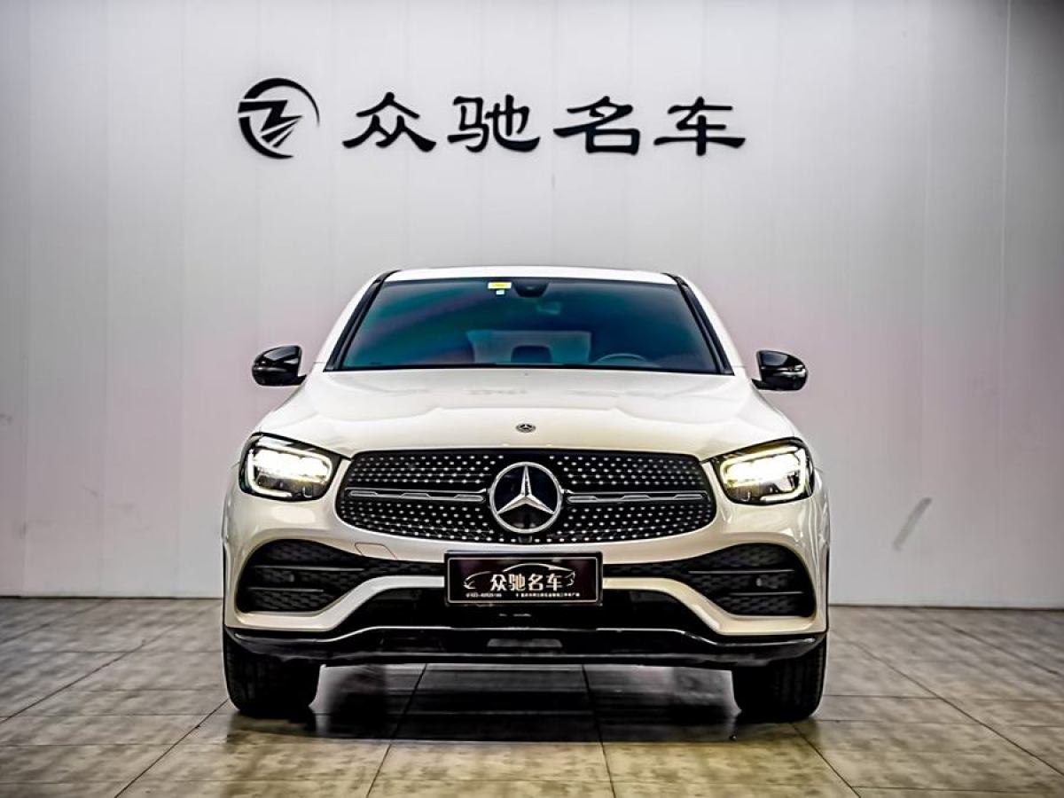 奔馳 奔馳GLC  2021款 GLC 260 4MATIC 轎跑SUV圖片