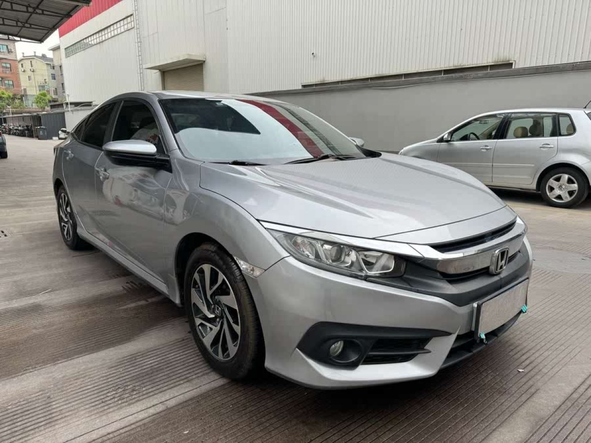 本田 思域  2016款 220TURBO CVT豪華版圖片