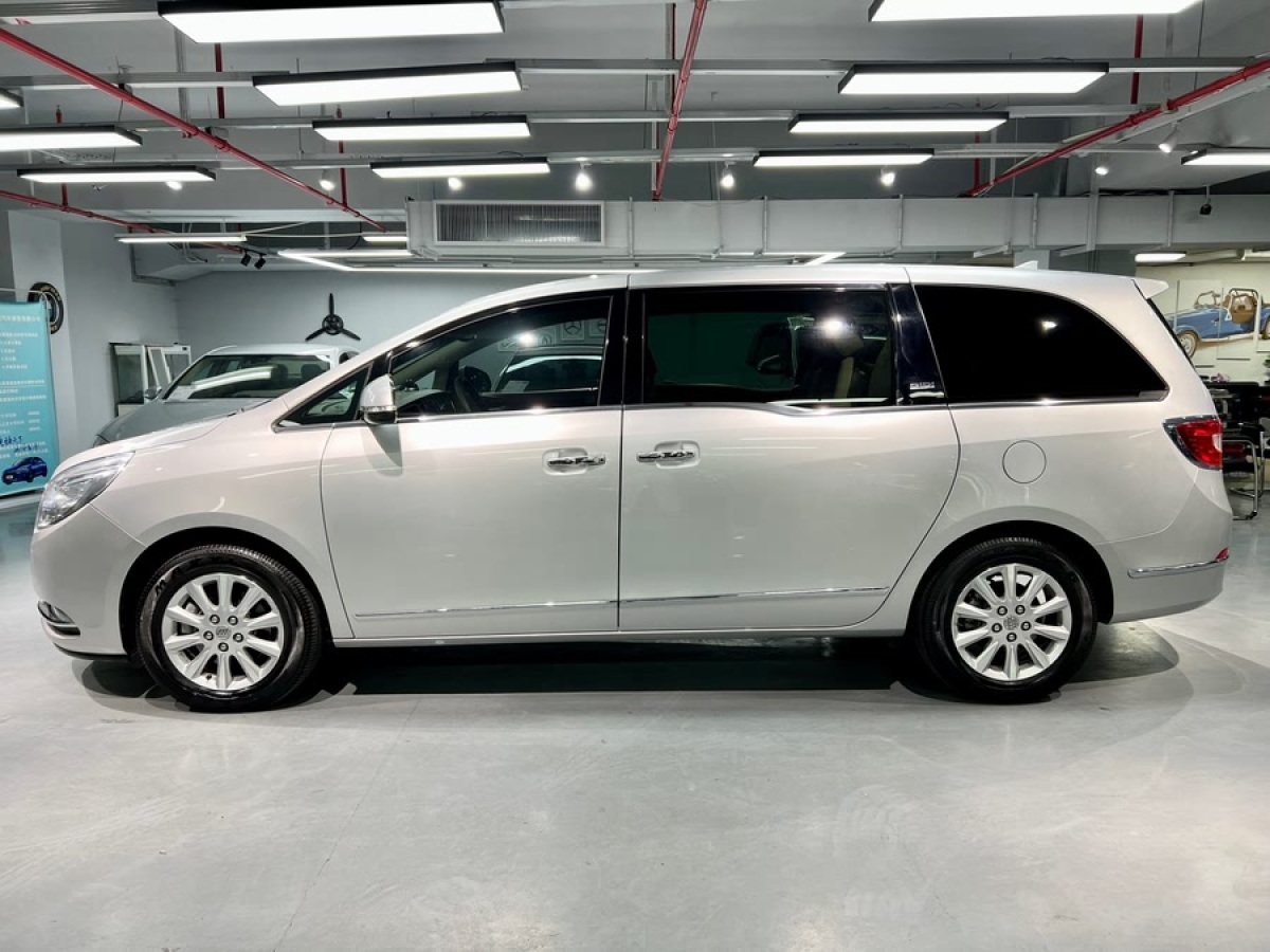 別克 GL8  2013款 3.0L GT豪華商務豪雅版圖片