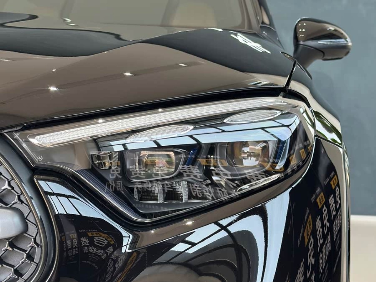 2024年6月奔馳 奔馳GLC  2024款 GLC 300 L 4MATIC 豪華型 5座