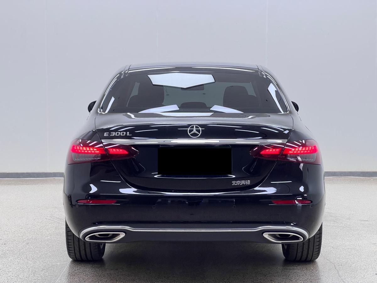 奔馳 奔馳E級(jí)  2023款 改款 E 300 L 時(shí)尚型圖片