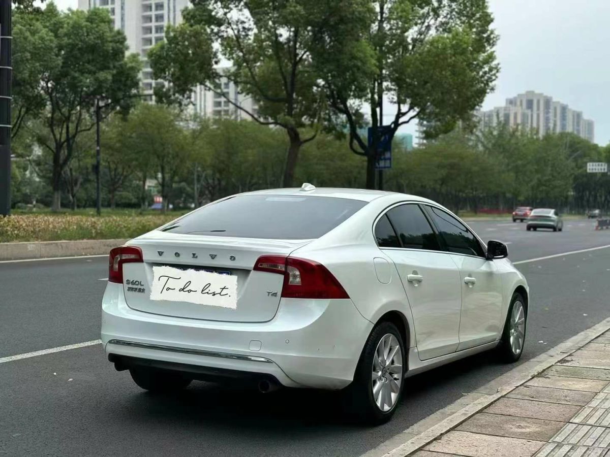 沃爾沃 S60  2018款 S60L 1.5T 智行版圖片