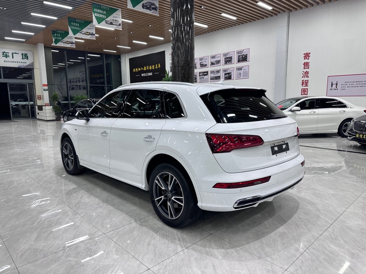 奧迪 奧迪Q5L  2018款  40 TFSI 榮享進取型 國VI圖片