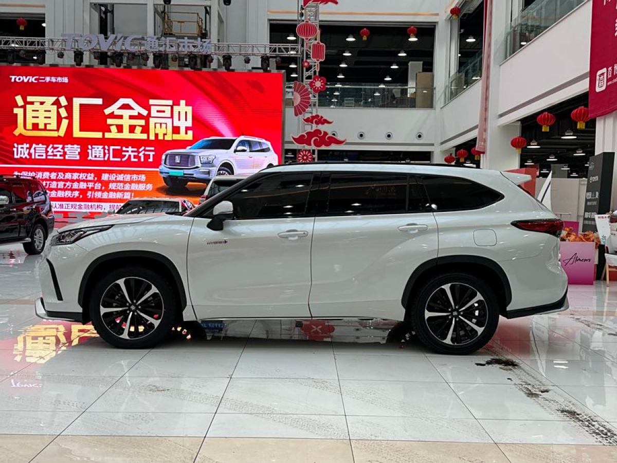 豐田 皇冠陸放  2021款 2.5L HEV四驅(qū)豪華版圖片