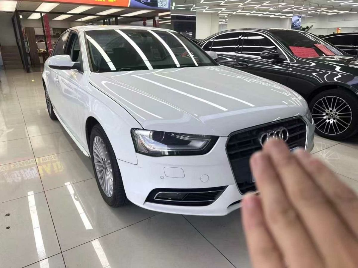 奧迪 奧迪A4L  2015款 A4L 1.8TFSI 30TFSI 舒適型圖片