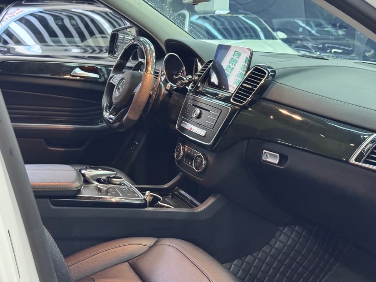 奔馳 奔馳GLE轎跑 AMG  2018款 AMG GLE 43 4MATIC 轎跑SUV 幻橙特別版圖片
