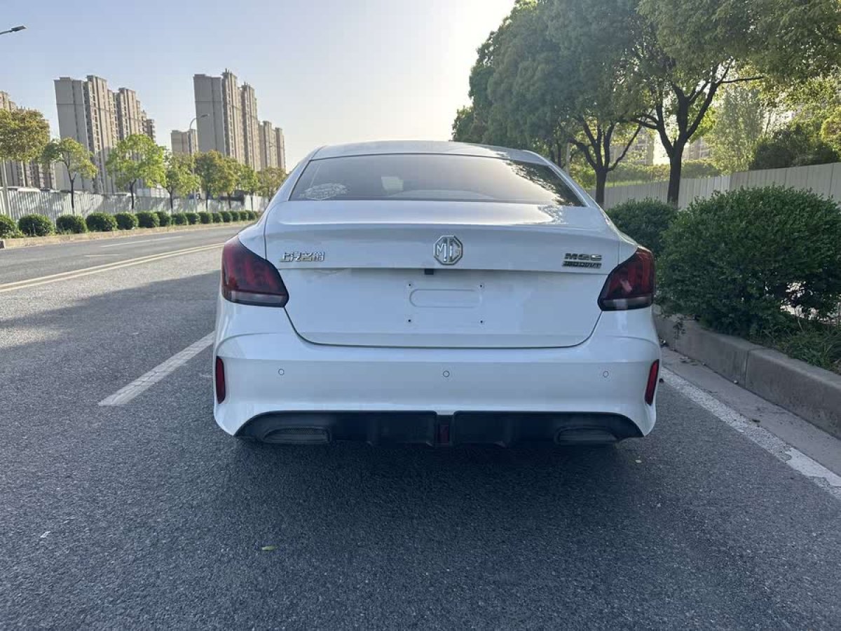 名爵 名爵5  2023款 180DVVT 手動青春風(fēng)尚版圖片