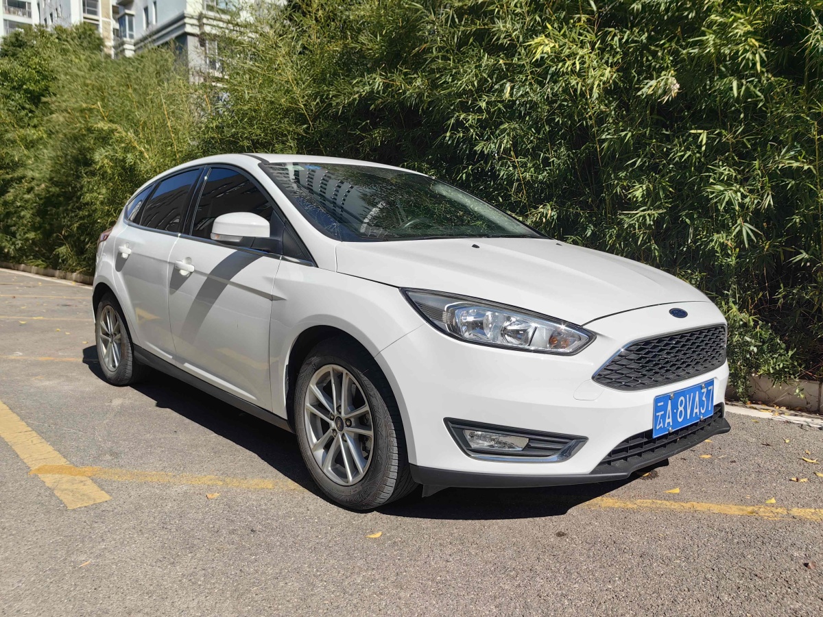 福特 ?？怂? 2015款 兩廂 EcoBoost 180 自動(dòng)精英型圖片