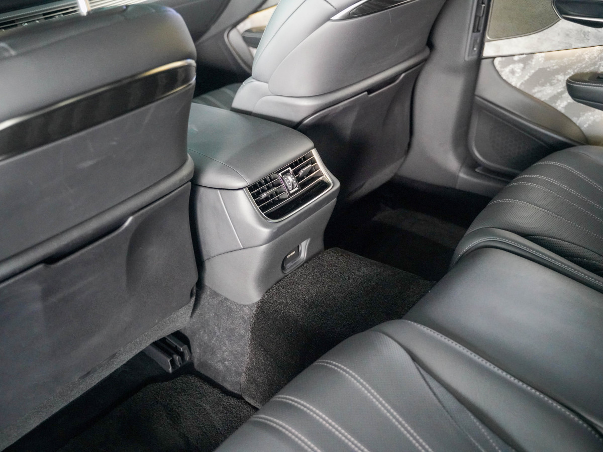 雷克薩斯 LS  2021款 500h 行政版圖片