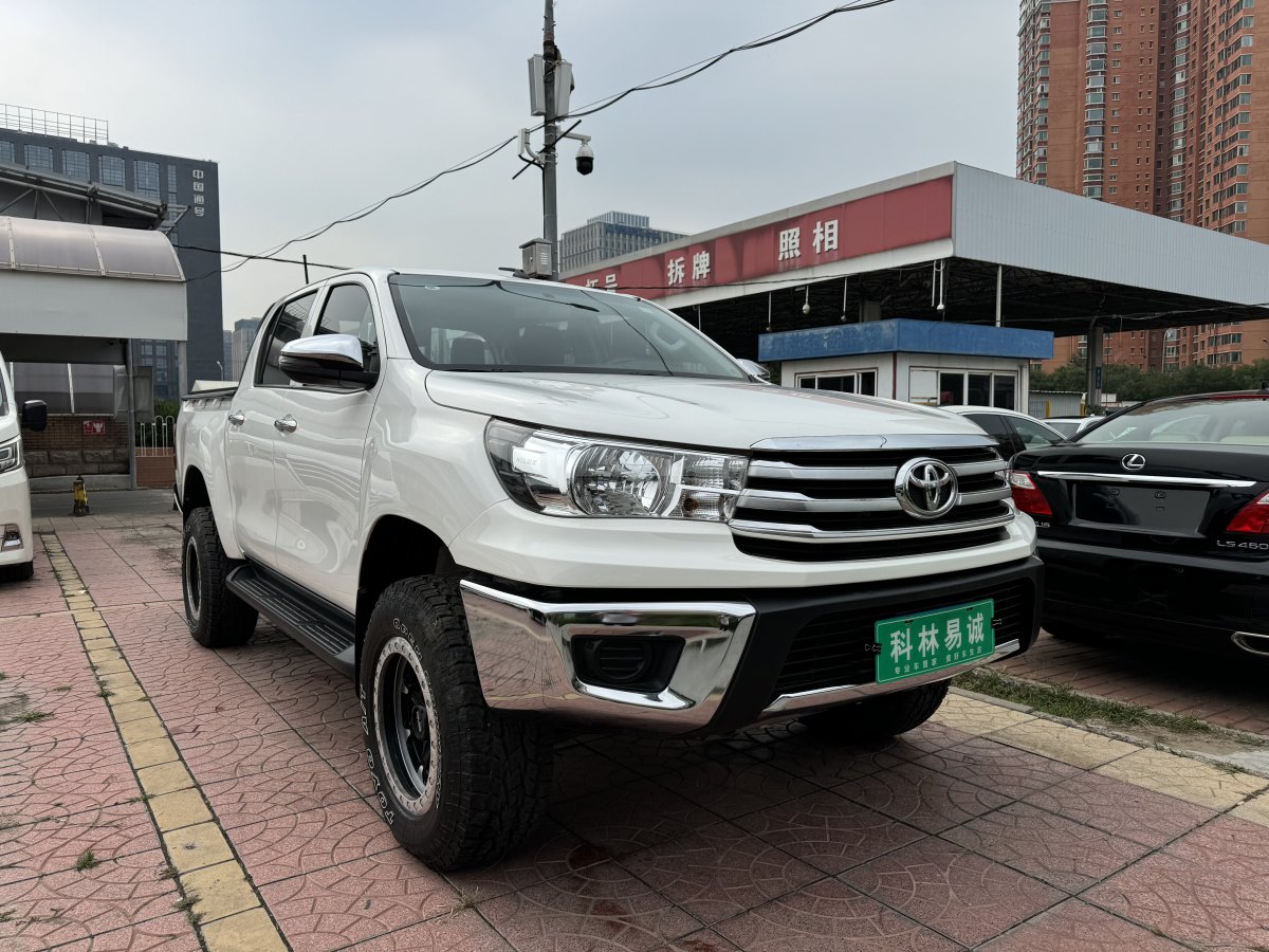 2019年4月豐田 海拉克斯HILUX  2.7L 手動四驅(qū)