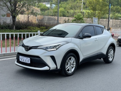 2022年8月 丰田 C-HR 2.0L 舒适版图片