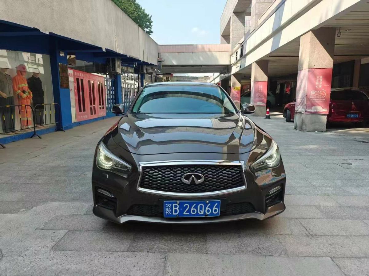 英菲尼迪 Q50L  2015款 2.0T 悅享版圖片