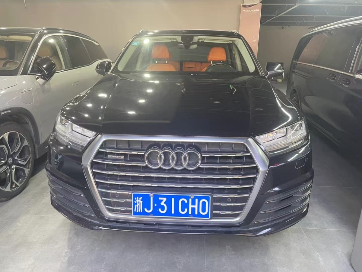 奧迪 奧迪Q7  2019款 55 TFSI 技術(shù)型圖片