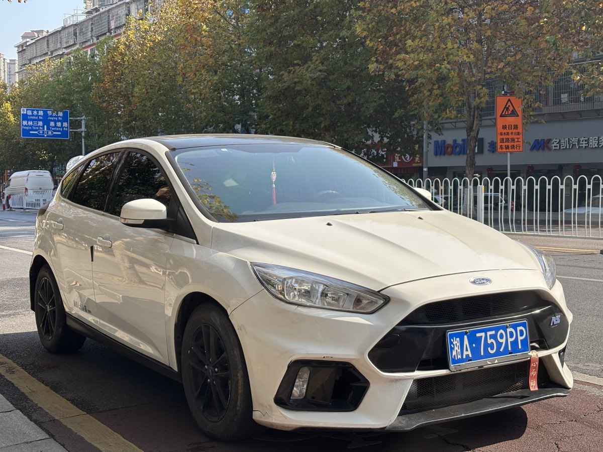 福特 ?？怂? 2018款 兩廂經(jīng)典 EcoBoost 180 自動精英型圖片