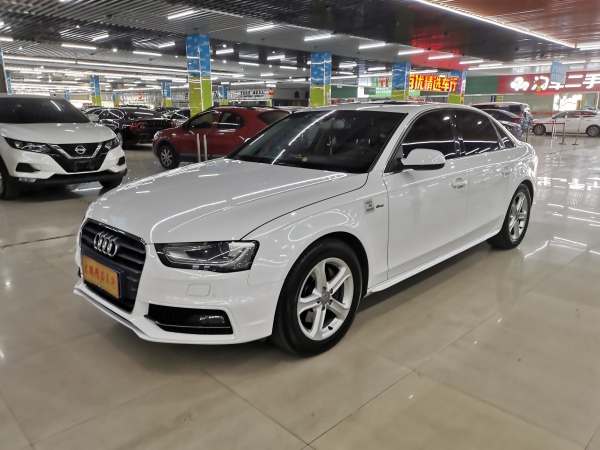 奥迪 奥迪A4L  2015款 45 TFSI quattro个性运动型