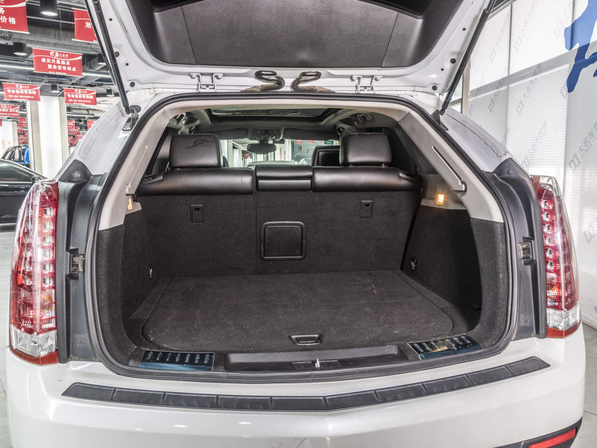 2014年12月凯迪拉克 SRX  2014款 3.0L 舒适型