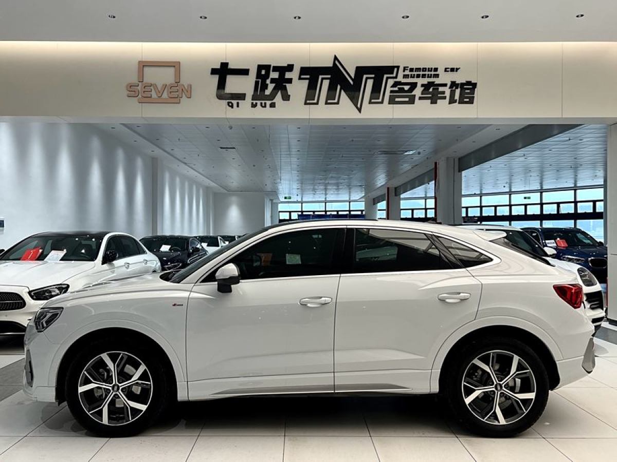 奧迪 奧迪Q3 Sportback  2021款 40 TFSI 進享人生版圖片