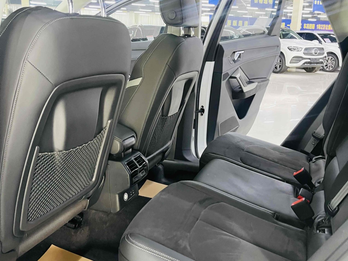 奧迪 奧迪Q3  2024款 35 TFSI 進(jìn)取動感型圖片