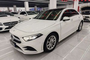 奔馳A級 奔馳 A 200 L 運(yùn)動轎車時尚型