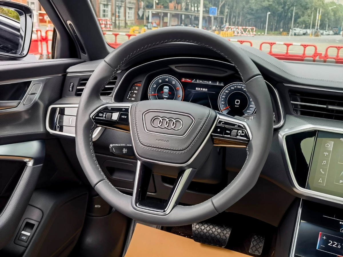 奥迪 奥迪A6L  2023款 改款 40 TFSI 豪华动感型图片