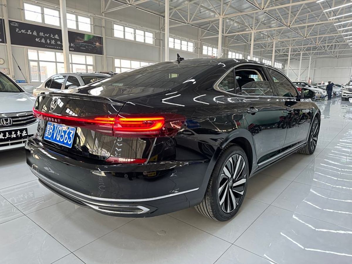 大眾 帕薩特  2022款 380TSI 豪華版圖片