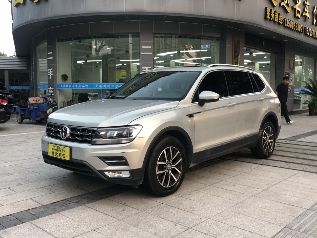 大眾 途觀L  2018款 改款 330TSI 自動兩驅豪華版圖片