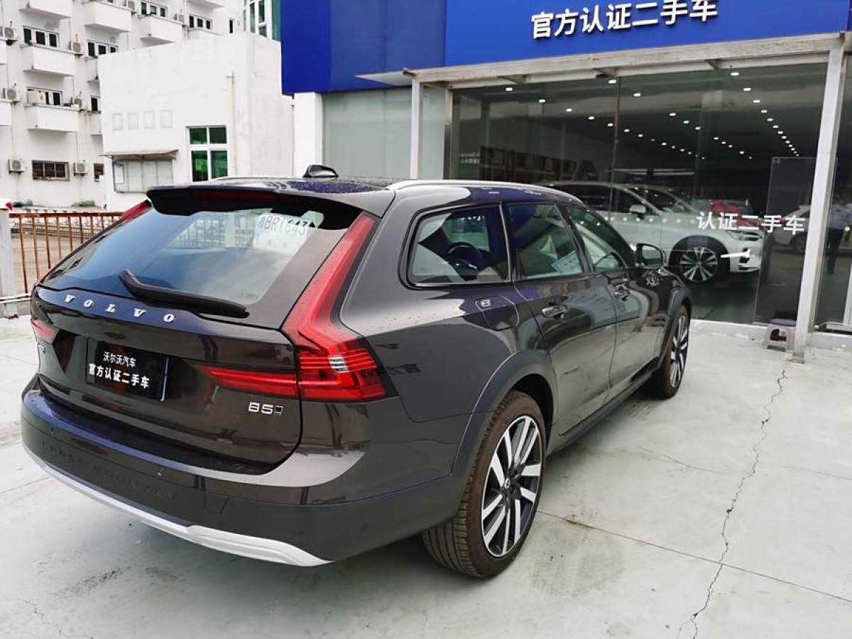 沃爾沃 V90  2023款 Cross Country B5 AWD 智尊版圖片