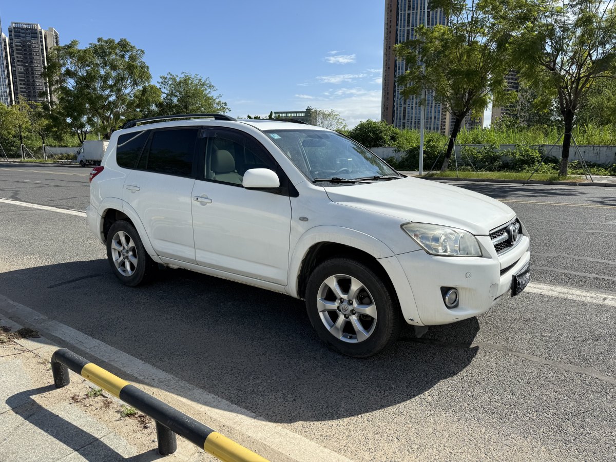 豐田 RAV4榮放  2009款 2.4L 自動豪華版圖片