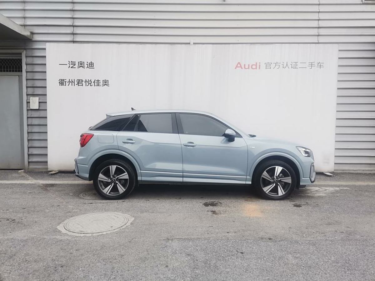 奧迪 奧迪Q2L  2022款 35 TFSI 豪華動感型圖片