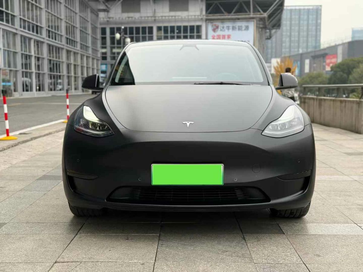 特斯拉 Model 3  2022款 Performance高性能全輪驅(qū)動(dòng)版圖片