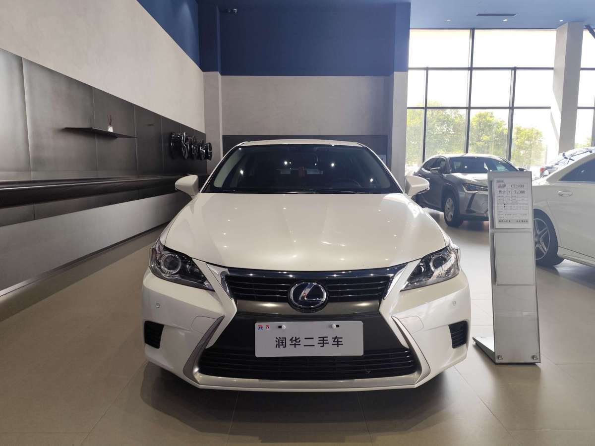 雷克薩斯 CT  2015款 CT200h 巧克力版圖片