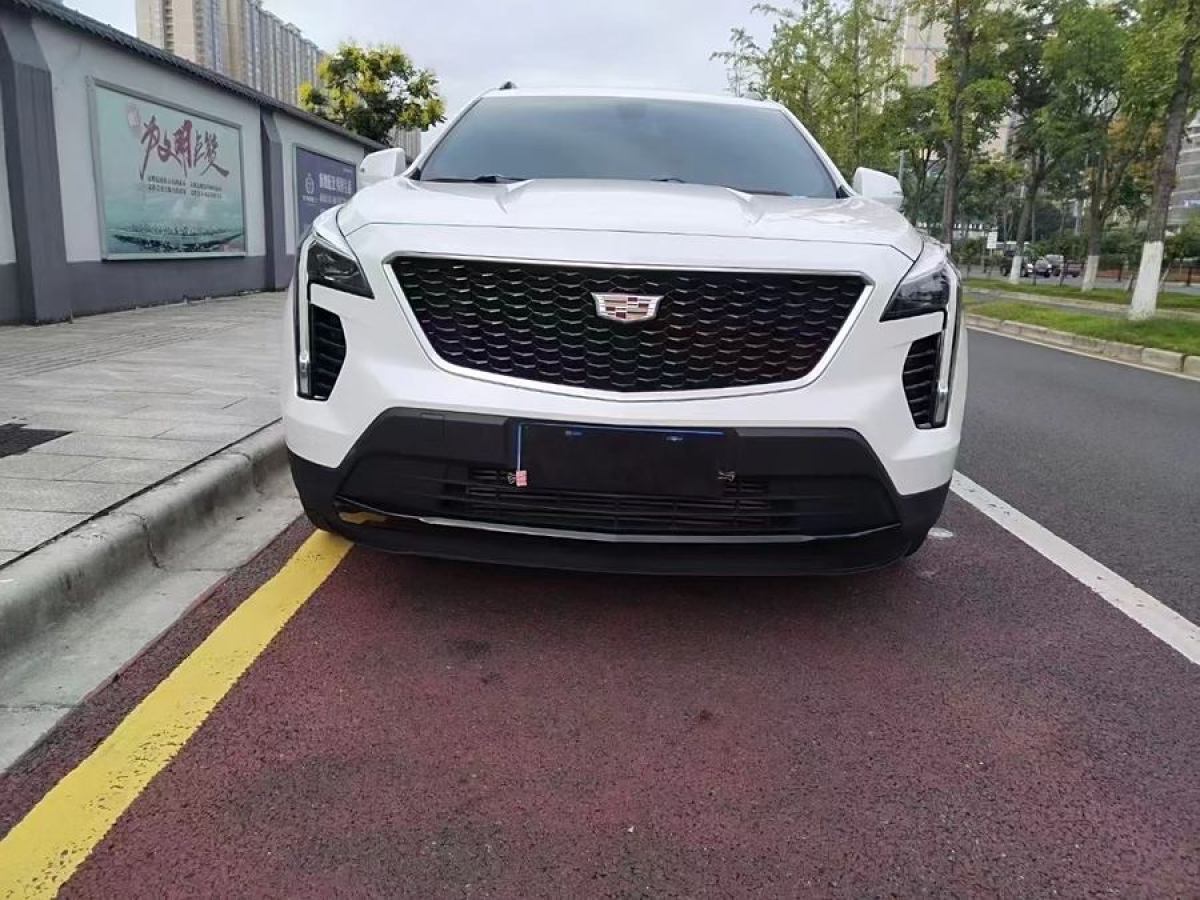 凱迪拉克 XT4  2018款 28T 兩驅(qū)領(lǐng)先型圖片