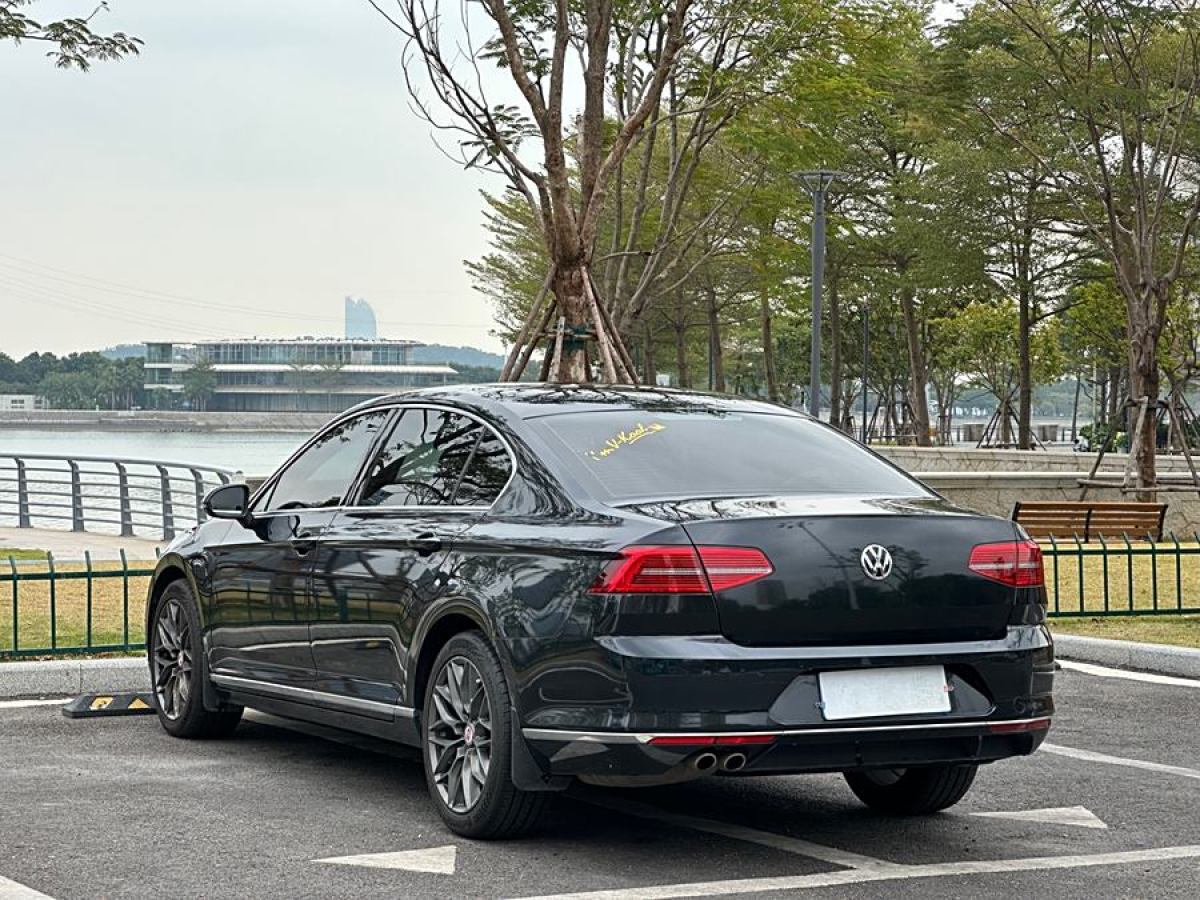 大眾 邁騰  2017款 330TSI DSG 領(lǐng)先型圖片