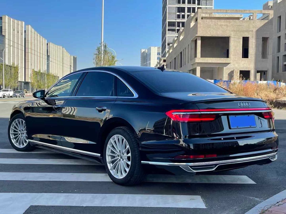 奧迪 奧迪S8  2020款 S8L 4.0TFSI quattro圖片