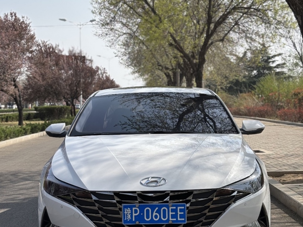 現(xiàn)代 伊蘭特  2023款 240TGDi DCT N Line LUX尊貴版圖片
