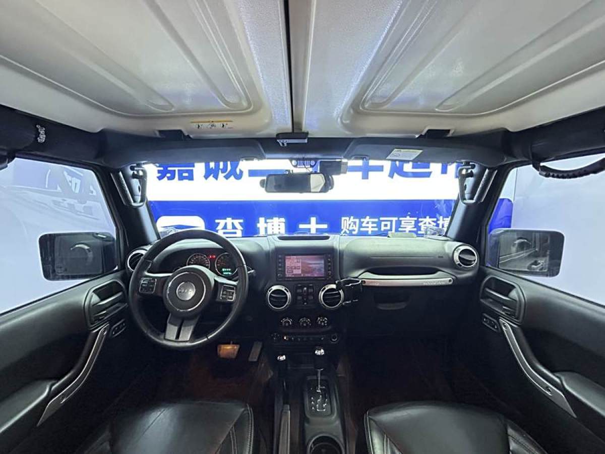 Jeep 牧馬人  2015款 3.6L Rubicon 四門(mén)版圖片