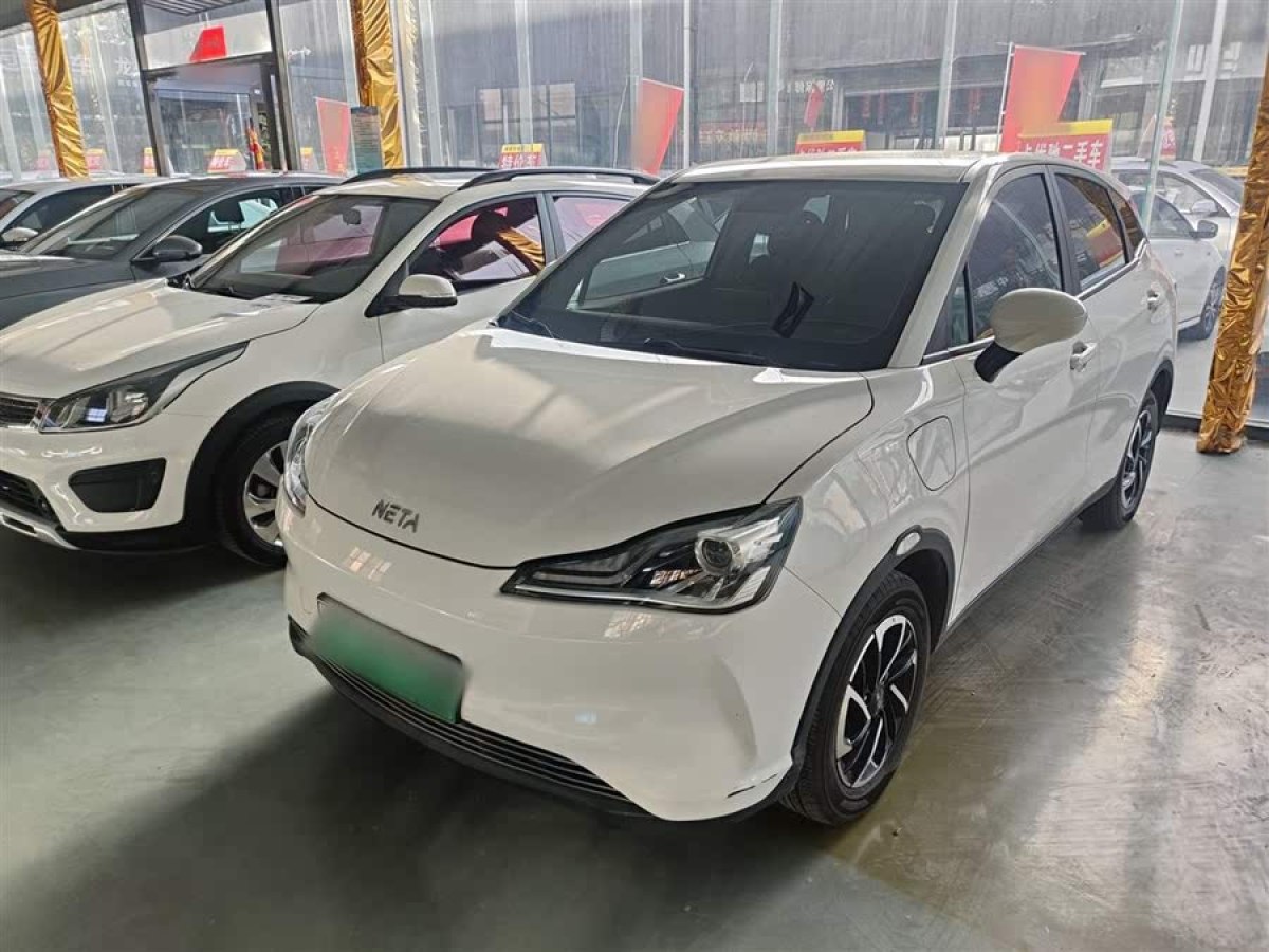 哪吒 哪吒V  2021款 長續(xù)航娛樂版升級型圖片