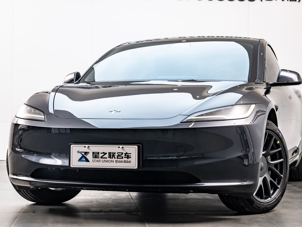 特斯拉 Model Y  2023款 后輪驅(qū)動版圖片