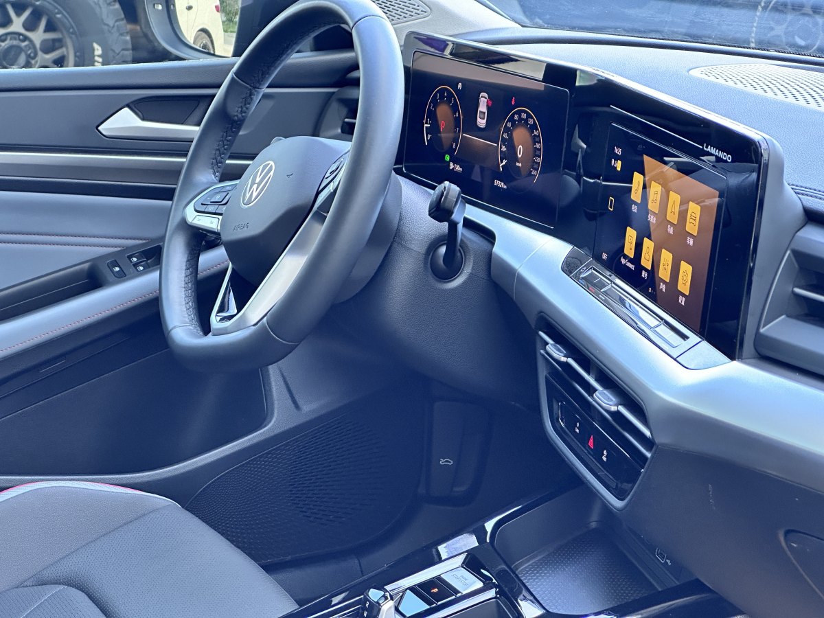 大眾 凌渡  2022款 凌渡L 280TSI DSG炫辣版圖片