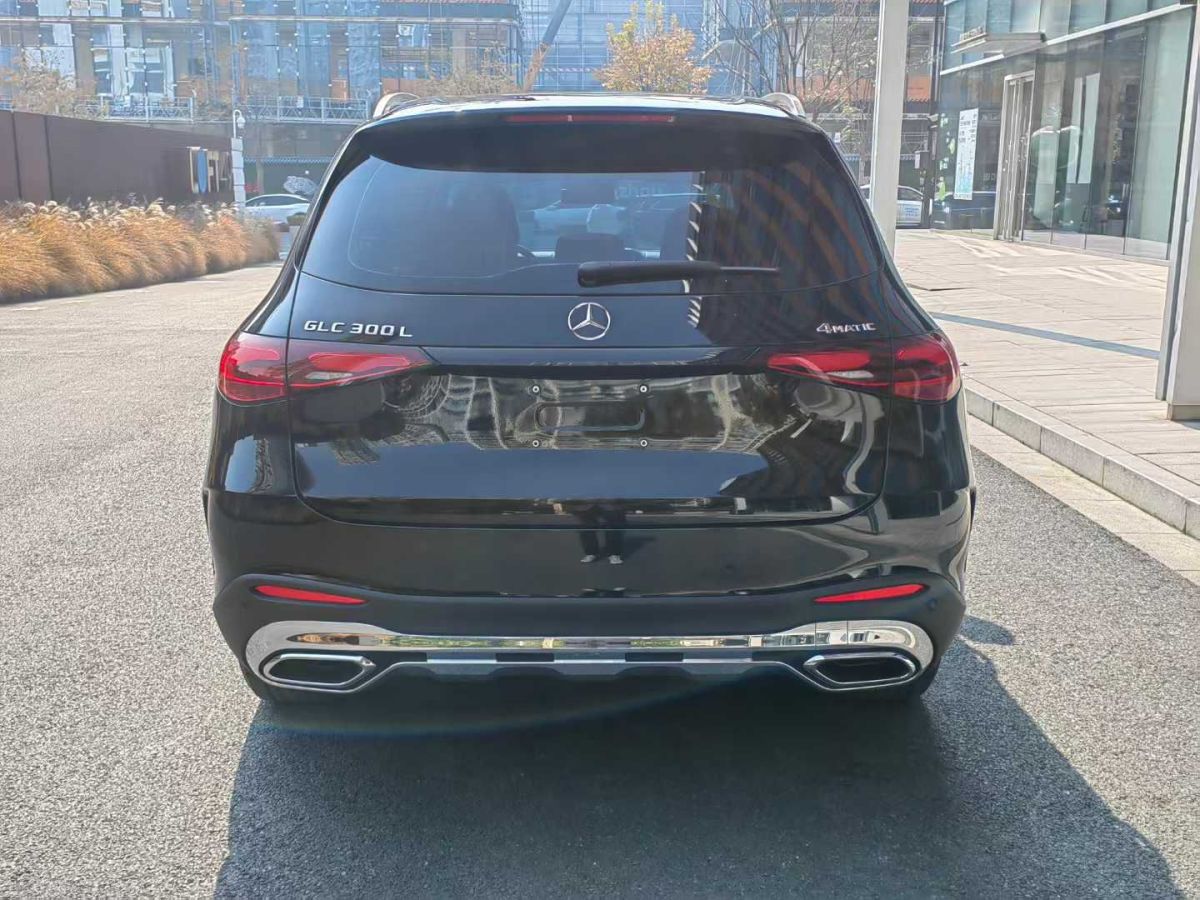 奔馳 奔馳GLC  2023款 GLC 300 4MATIC 轎跑SUV圖片