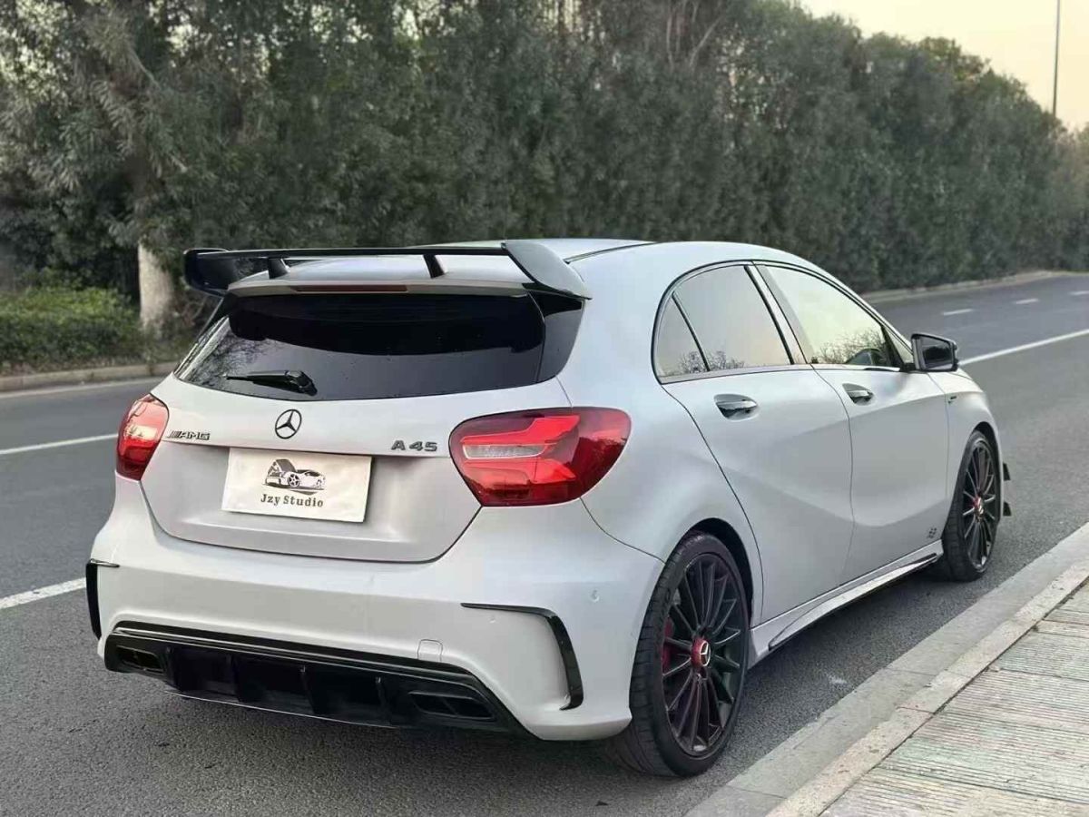 奔馳 奔馳A級AMG  2016款 AMG A 45 4MATIC圖片