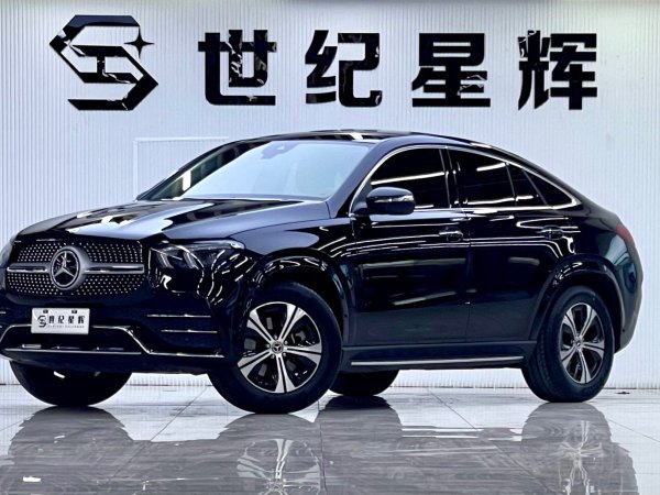 奔驰 奔驰GLE轿跑  2020款 GLE 350 4MATIC 轿跑SUV 时尚型