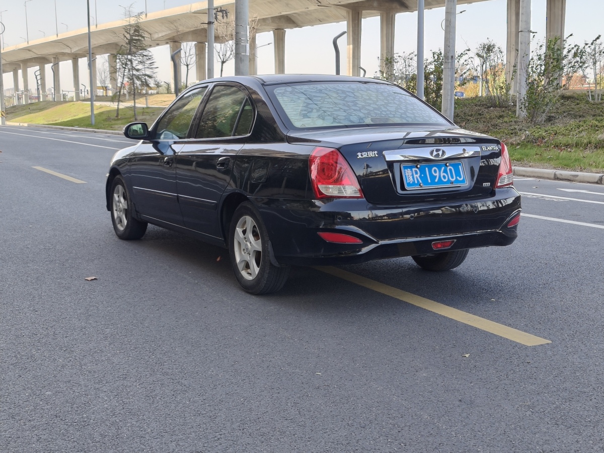 現(xiàn)代 伊蘭特  2011款 1.6L 手動舒適型圖片