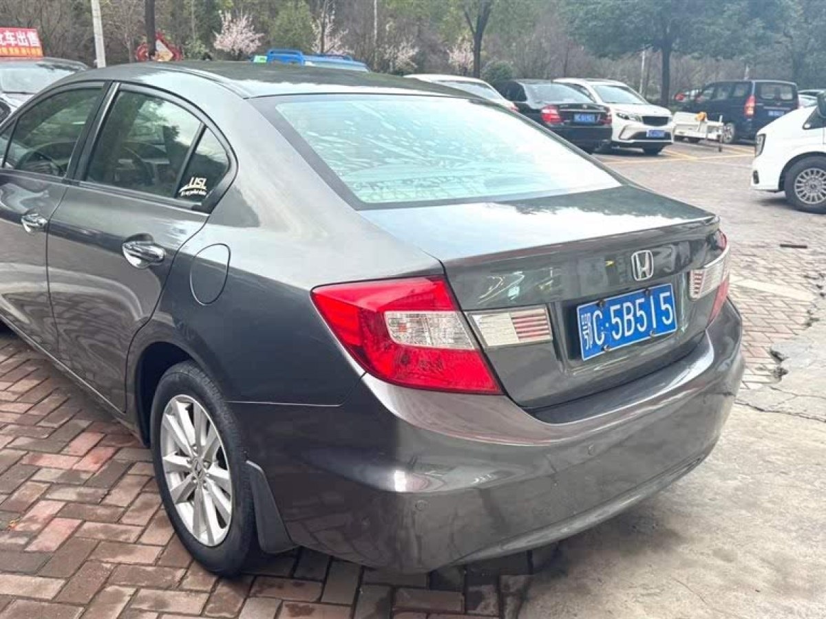 本田 思域  2012款 1.8L 自動豪華版圖片