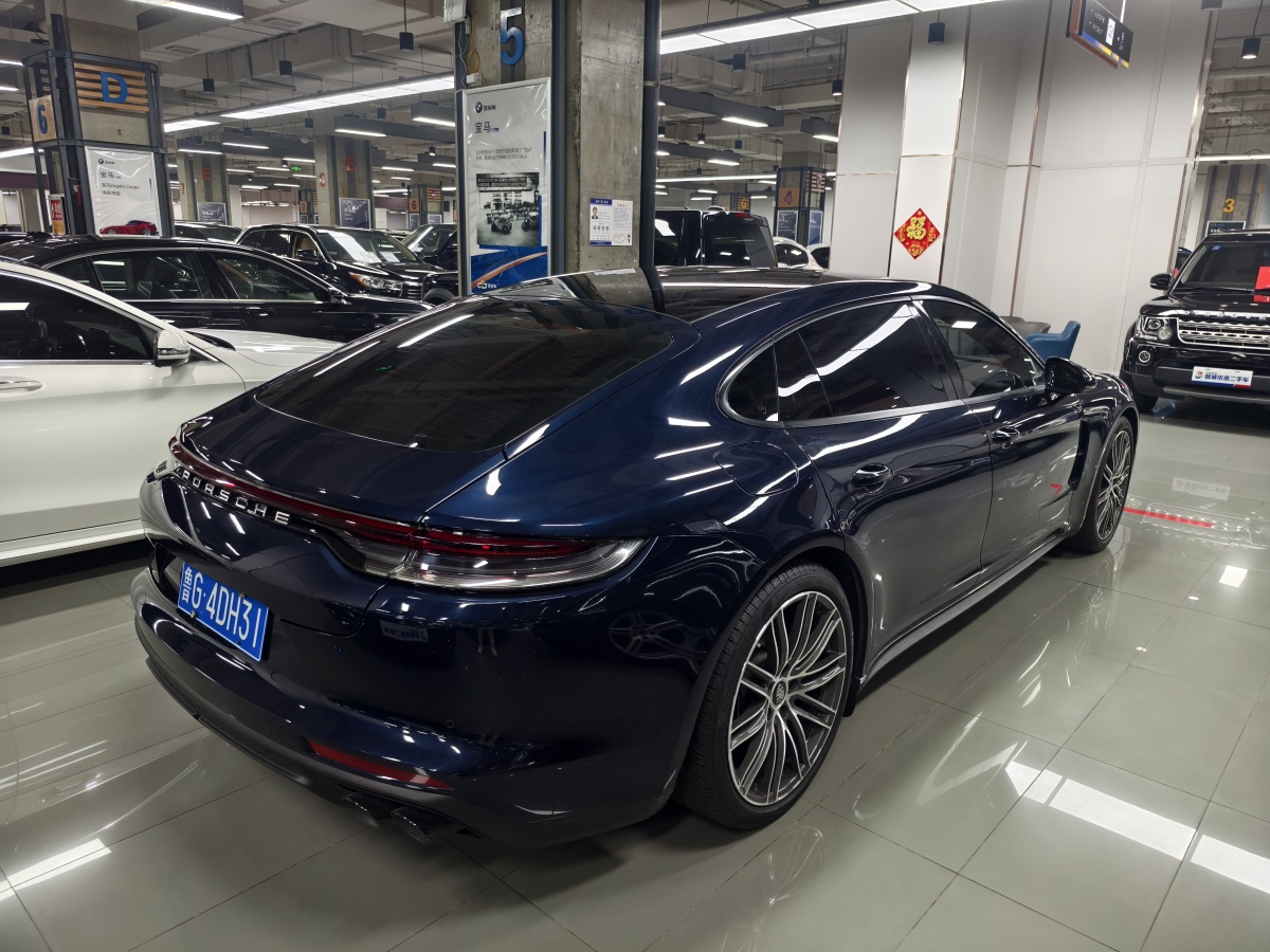 2021年3月保時(shí)捷 Panamera  2021款 Panamera 行政加長版 2.9T