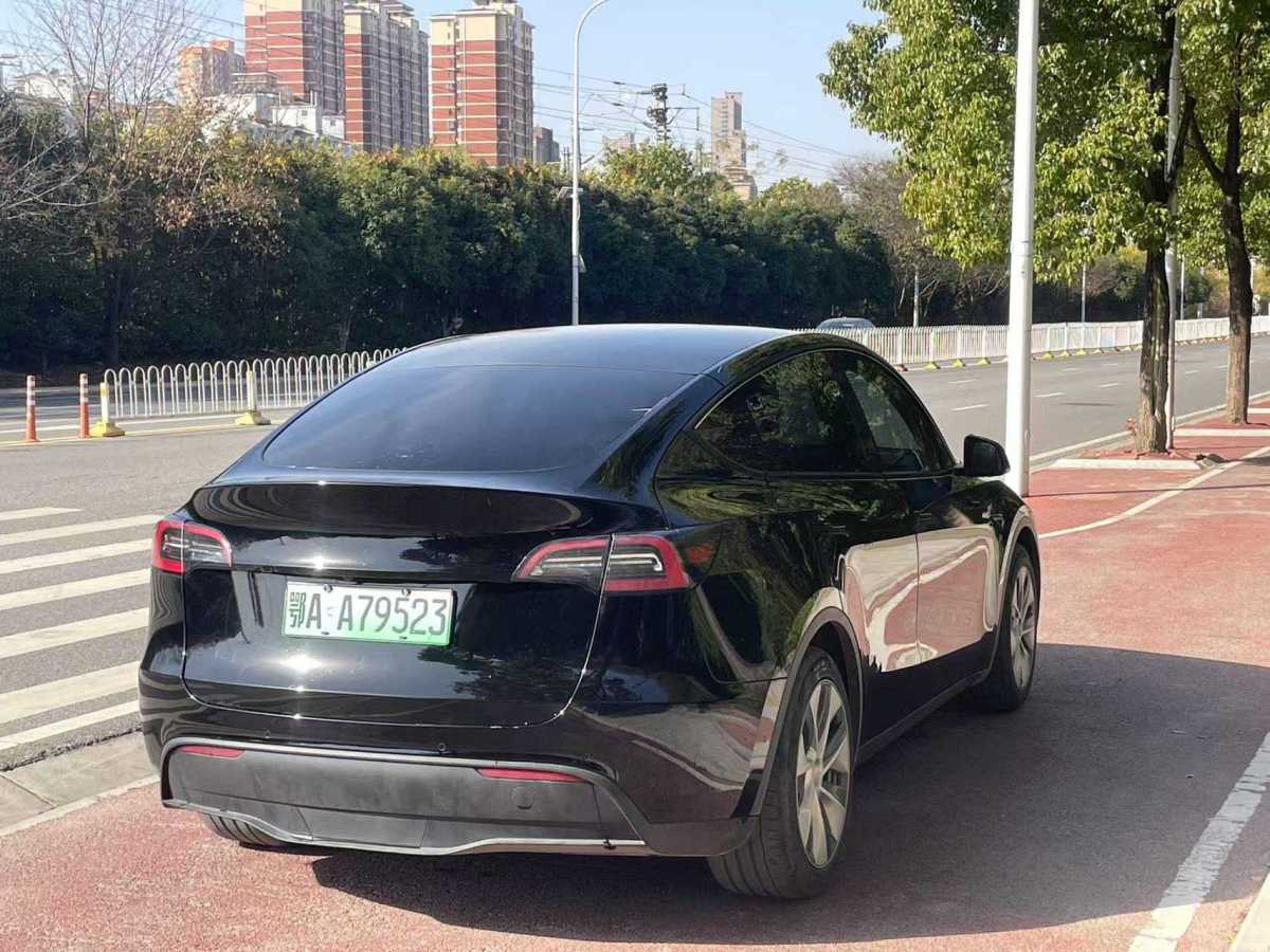 特斯拉 Model 3  2022款 后輪驅動版圖片