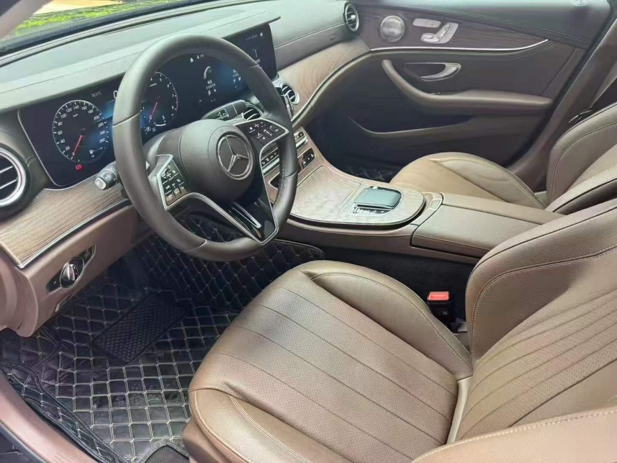 奔馳 奔馳E級(jí)  2023款 E 260 L圖片