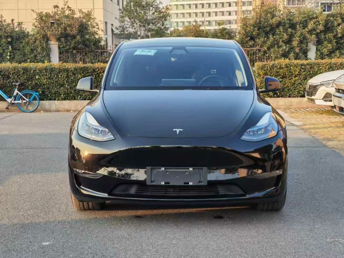 特斯拉 Model 3  2022款 Performance高性能全輪驅(qū)動(dòng)版圖片