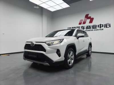 2021年3月 豐田 RAV4 榮放 2.0L CVT兩驅(qū)風(fēng)尚版圖片